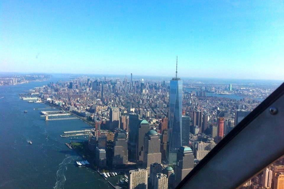 New York: Deluxe Manhattan Helicopter Tour - Photo 1 of 6